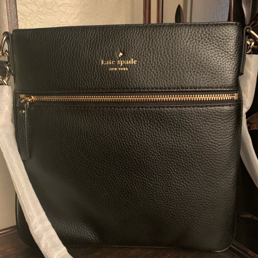 Cobble hill Kate Spade black crossbody leather - Picture 2 of 7